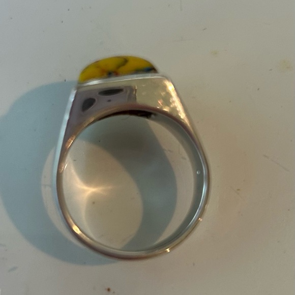 925 Sterling Silver Yellow Turquoise Ring - Picture 4 of 8